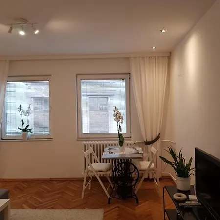 Uma- Urban Mini * Skopje