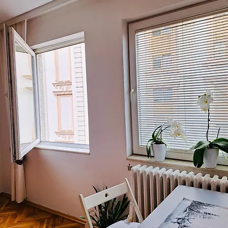Uma- Urban Mini Apartment *